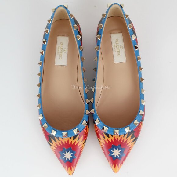 NEW Valentino Garavani Rockstud Leather Flats